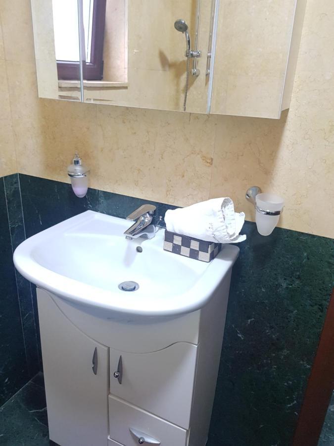 Appartamento Monza Bucarest